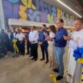 Verón recibió su nueva Multiplaza Sirena entre filas, ofertas y una apertura multitudinaria